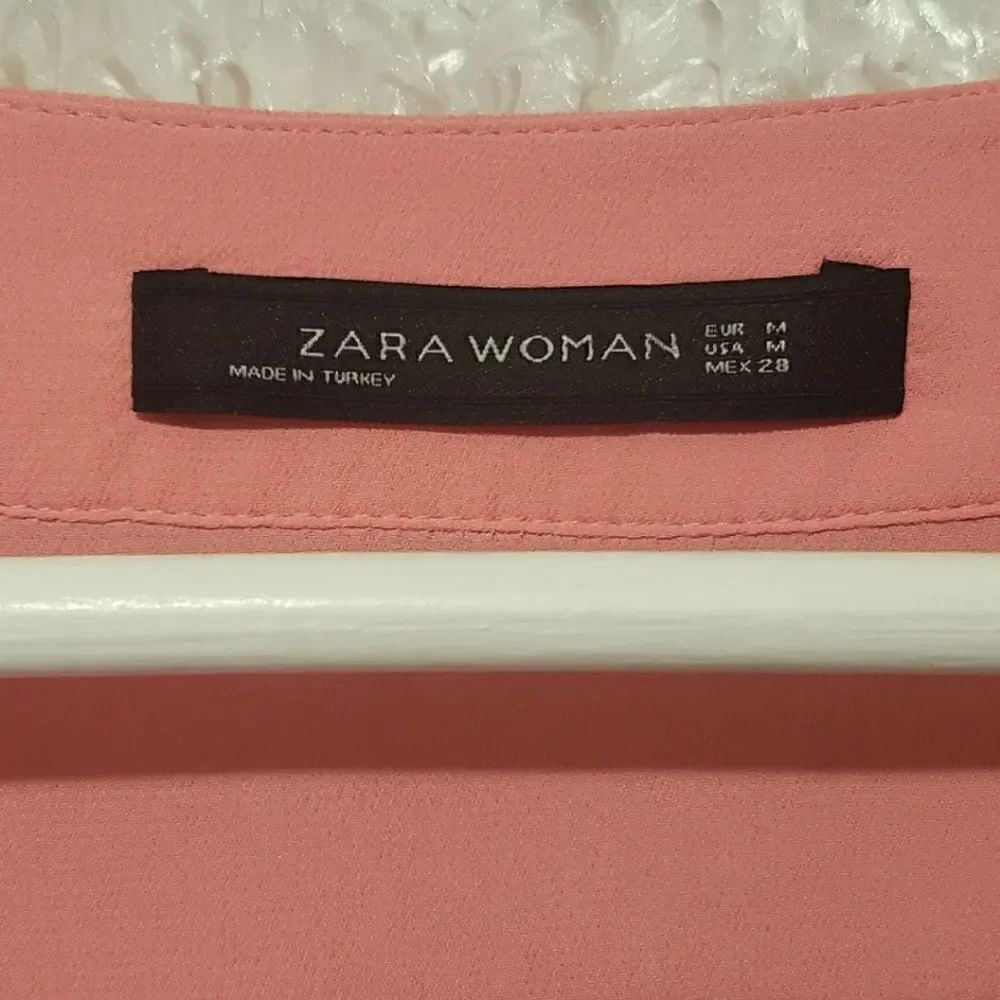 Pink V neck tunic - Picture 3 of 3